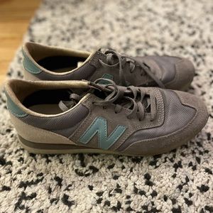 New Balance Women’s sz 9